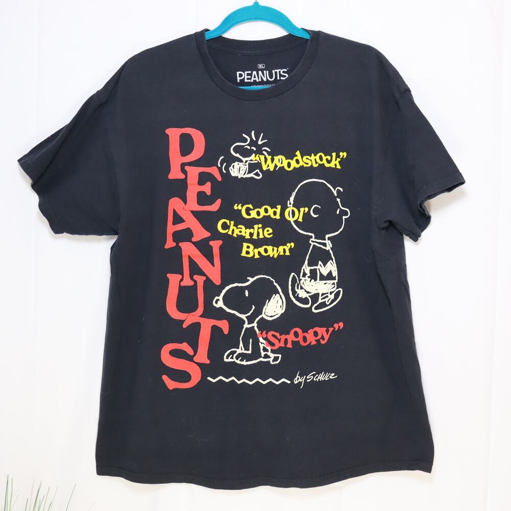 Peanuts Snoopy Charlie Brown Graphic T-Shirt Black‎ XL Woodstock Tee